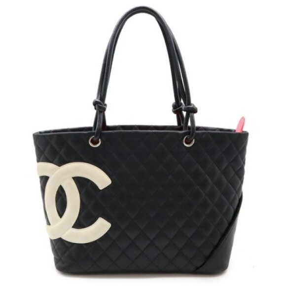 Distinguished Chanel Black Quilted Flap - Picture 1 of 11